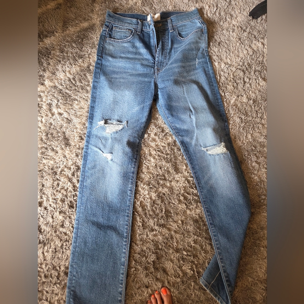 7 For ALl Mankind Light Wash Distressed Skinny Jeans